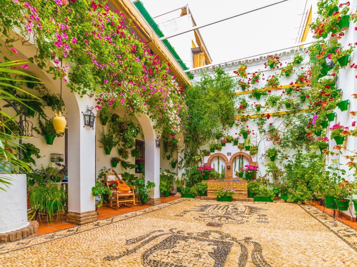 Modernos Apartamentos En Ciudad Jardin Cordova Esterno foto