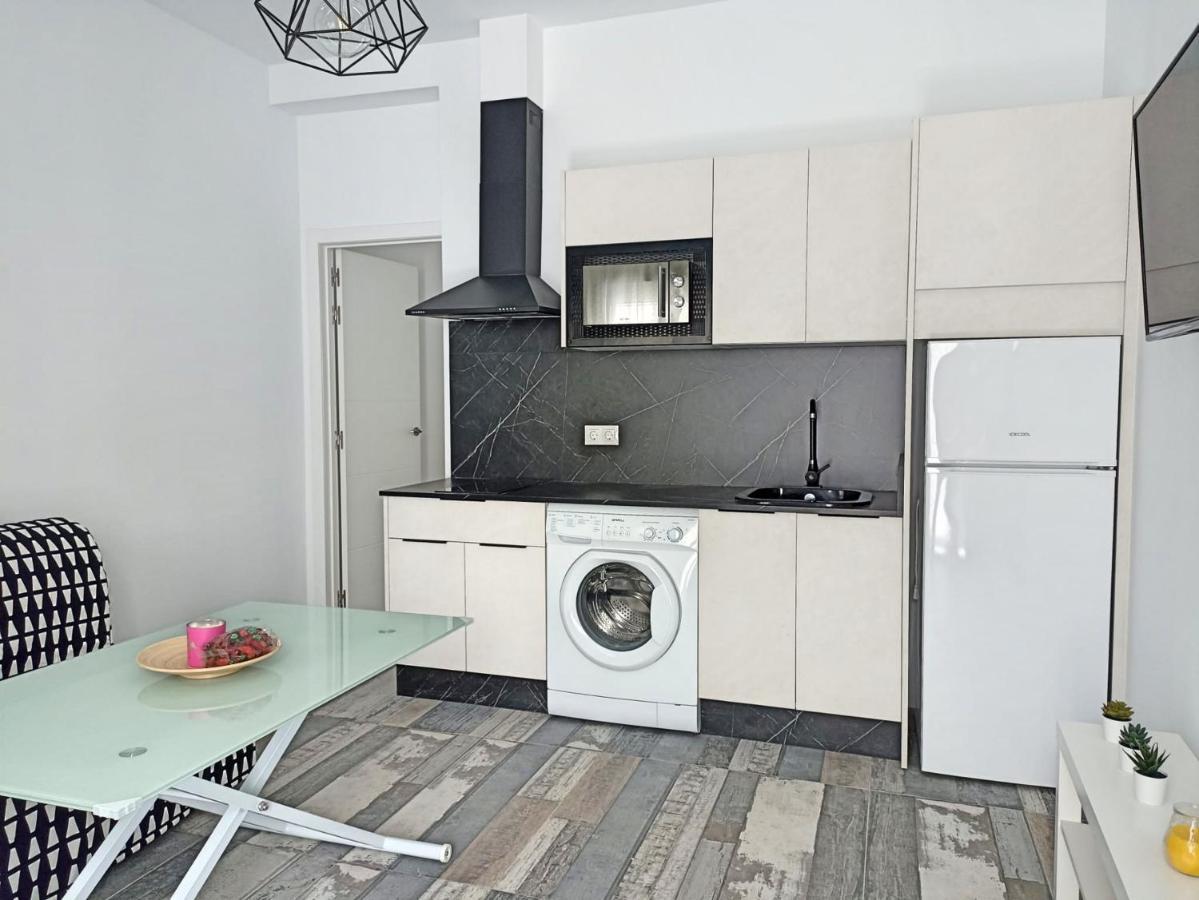Modernos Apartamentos En Ciudad Jardin Cordova Esterno foto