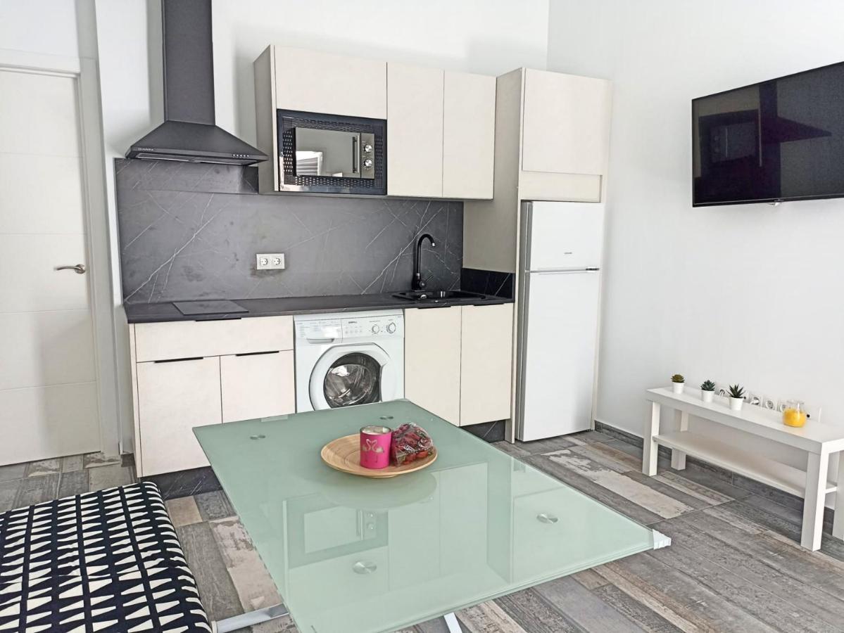 Modernos Apartamentos En Ciudad Jardin Cordova Esterno foto
