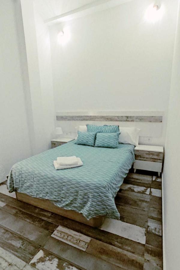 Modernos Apartamentos En Ciudad Jardin Cordova Esterno foto