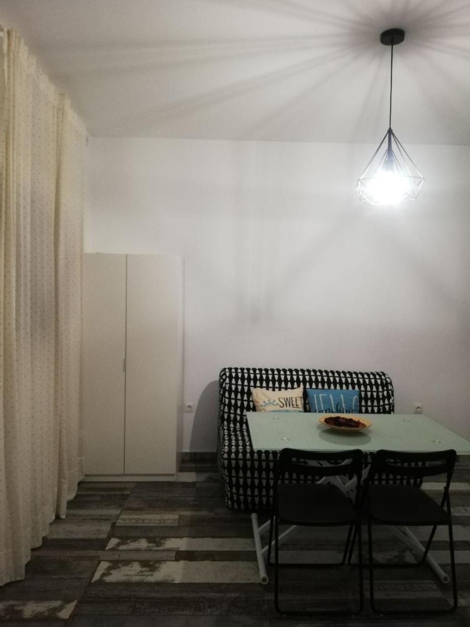 Modernos Apartamentos En Ciudad Jardin Cordova Esterno foto