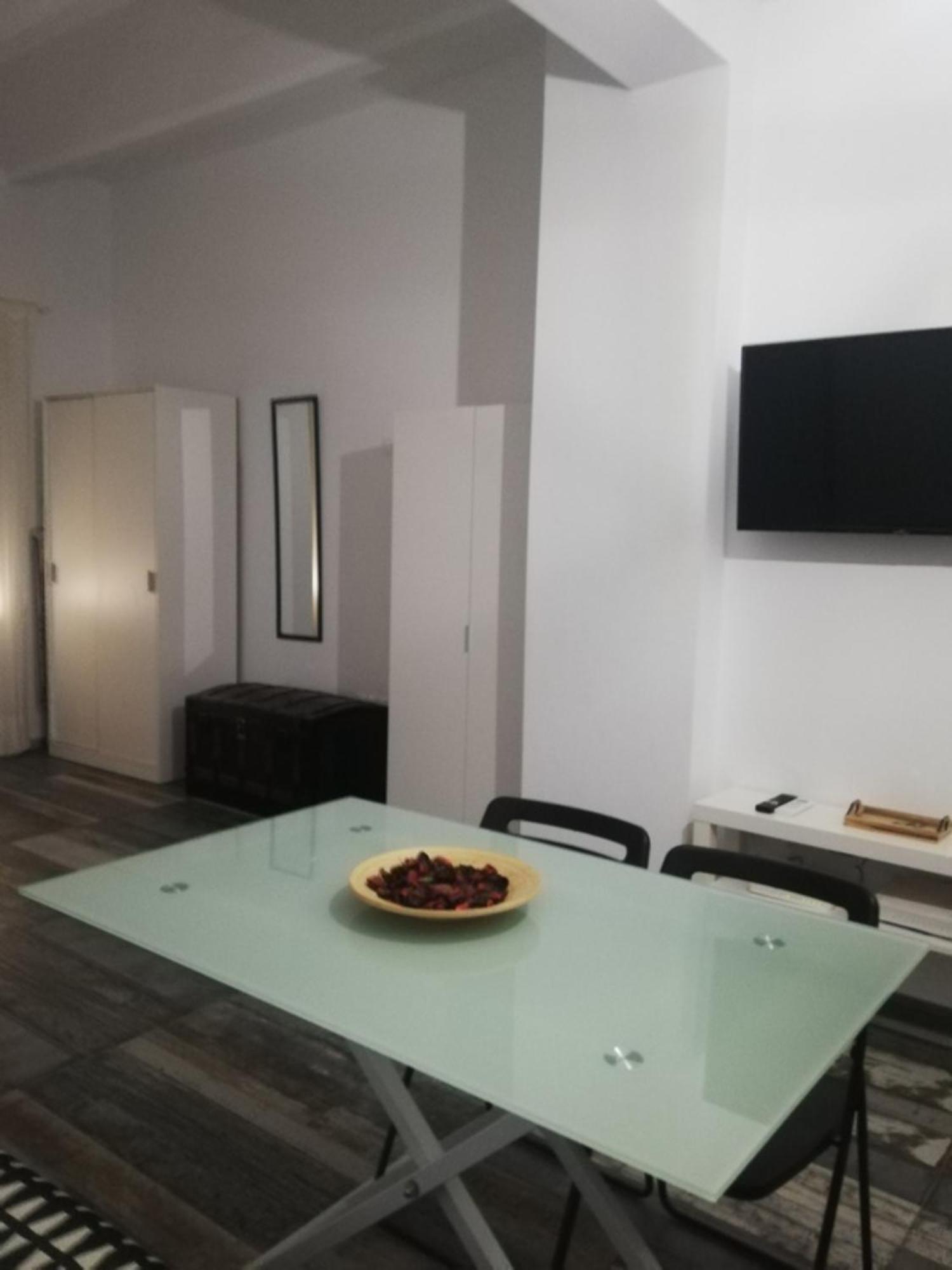 Modernos Apartamentos En Ciudad Jardin Cordova Esterno foto